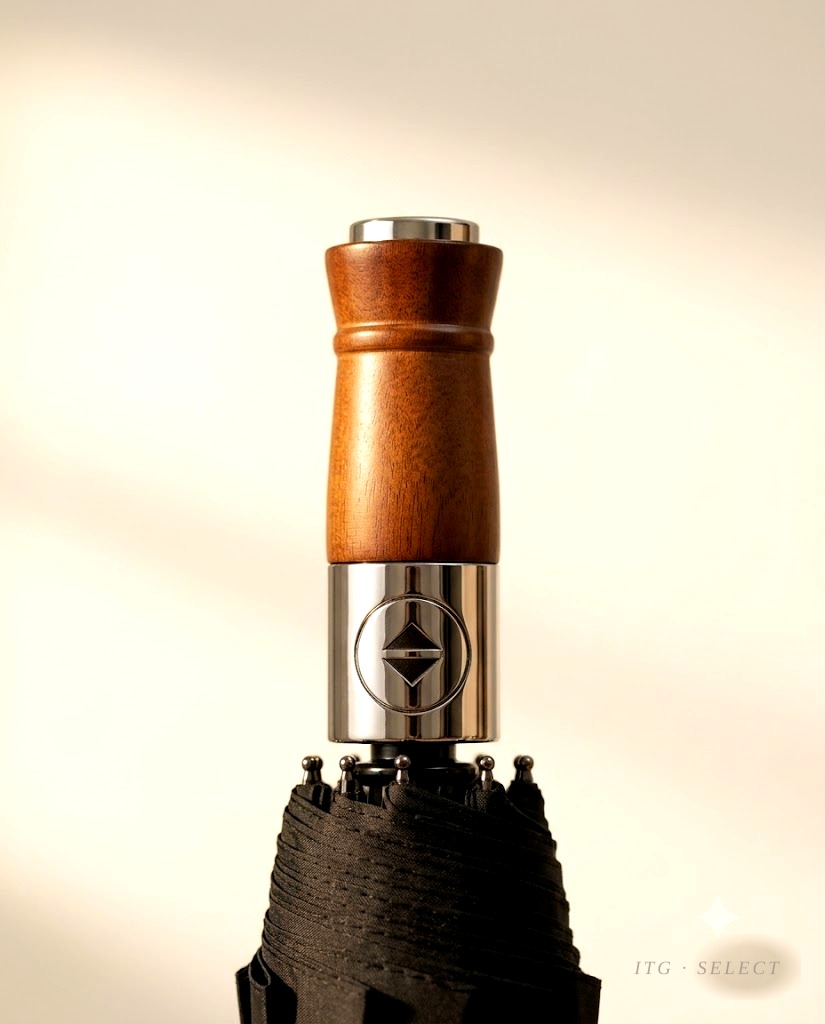 Craftsmen — wooden handle detail